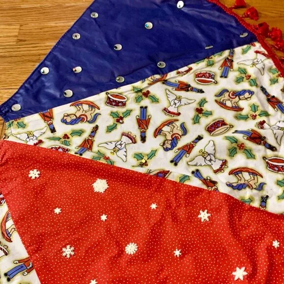 Handmade Xmas Tree Skirt Nutcracker Snowflakes Angels Beaded Quilted PomPom Trim
